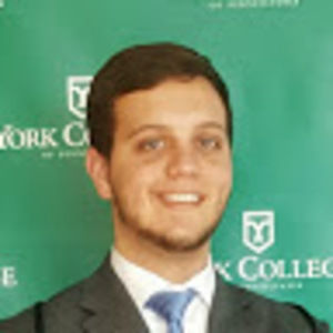 Meet your Posher, Derrick